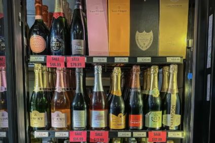 Toast to the New Year: Explore Boone’s Wine & Spirits’ Bubbly Delights!